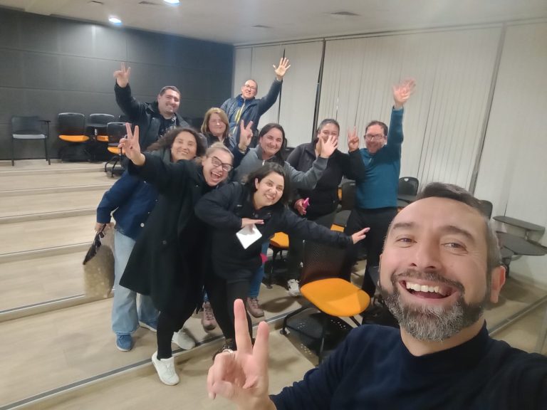 Desarrollo de charlas y sesiones individuales de coaching y mentoría deportiva en Club Deportivo Universidad Católica del Maule
